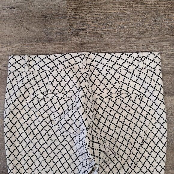 BANANA REPUBLIC | Sloan Pant White Patterned | Sz. 2 - Picture 9 of 9
